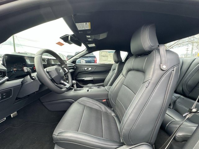 Vehicle image 9 of 26