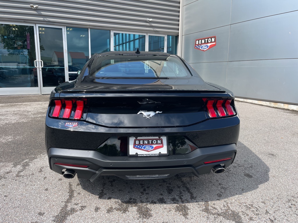 Vehicle image 6 of 32