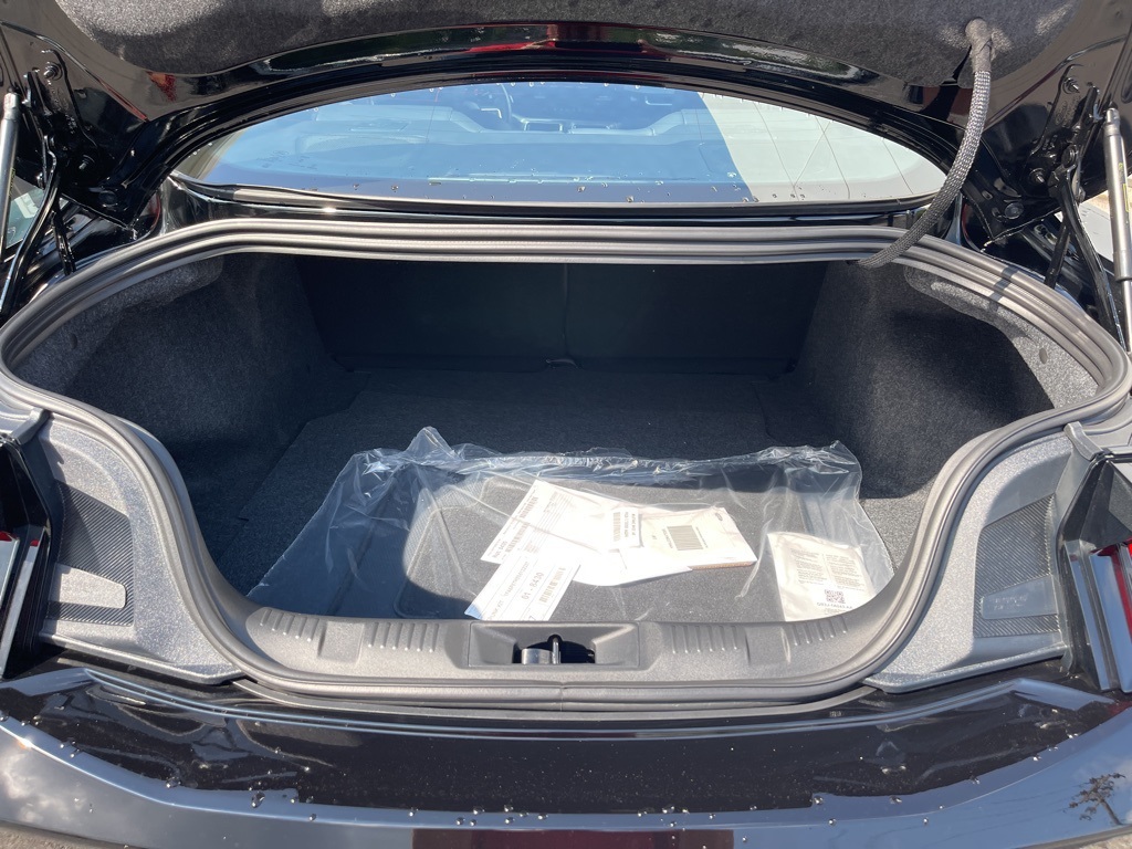Vehicle image 31 of 32