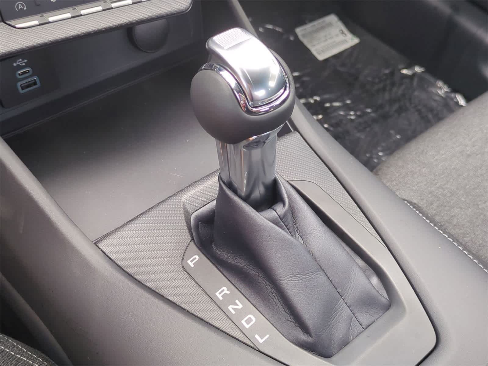 2025 Ford Mustang EcoBoost Image 23 of 32