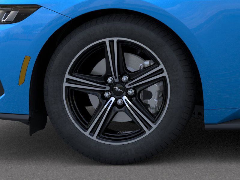 2025 Ford Mustang EcoBoost Image 9 of 22