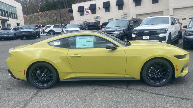 Vehicle image 4 of 27