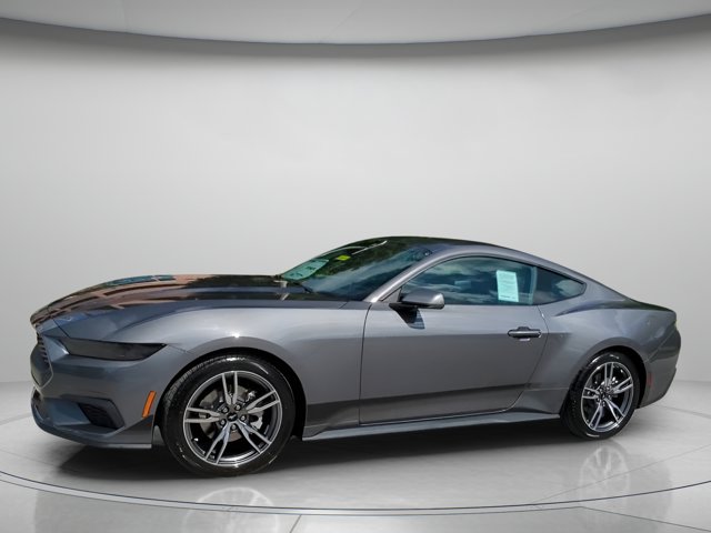 2025 Ford Mustang EcoBoost Image 4 of 59