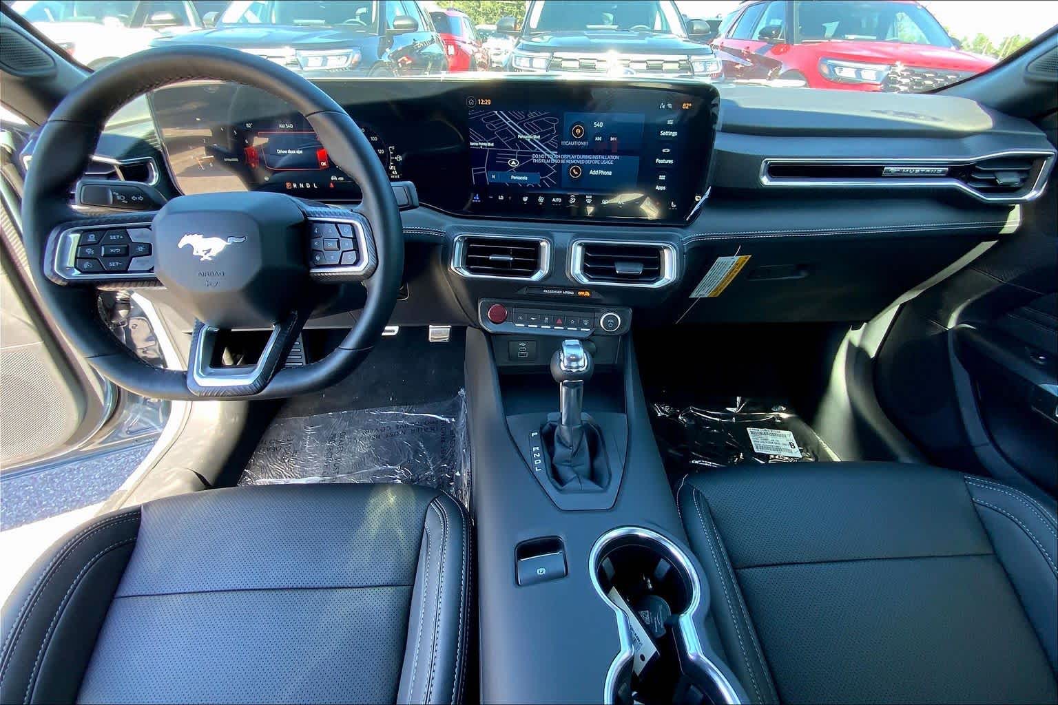 2025 Ford Mustang EcoBoost Premium Image 8 of 15