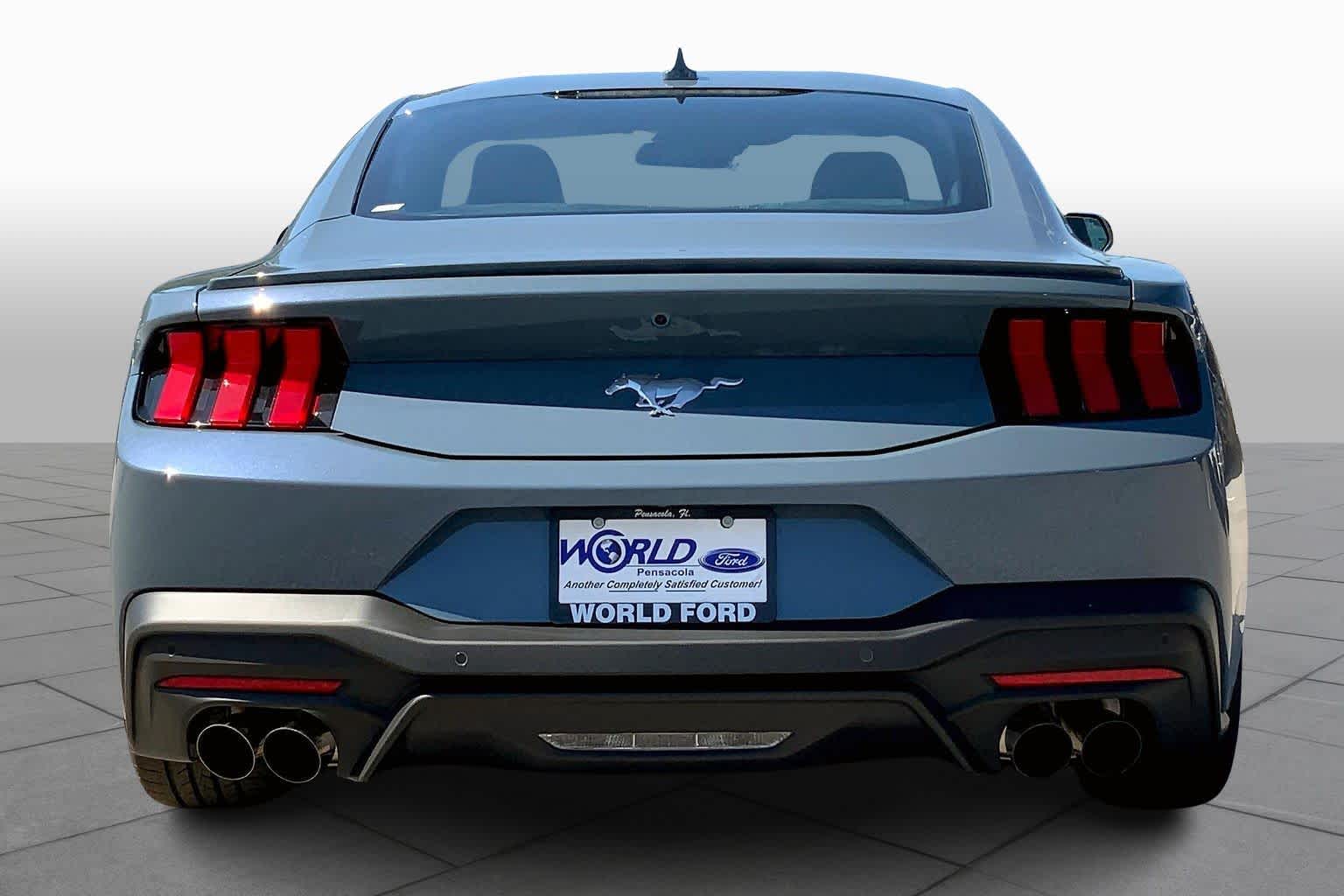 2025 Ford Mustang EcoBoost Premium Image 4 of 15