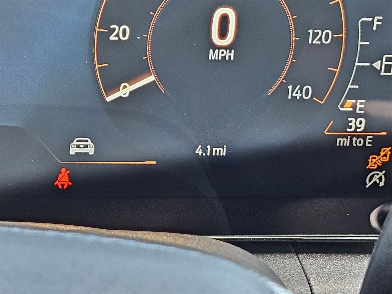 2025 Ford Mustang EcoBoost Image 19 of 30