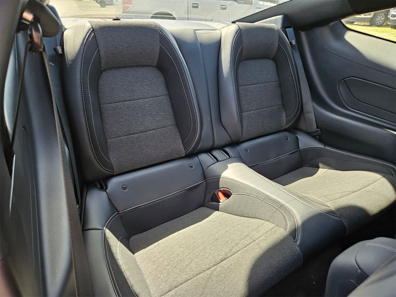 2025 Ford Mustang EcoBoost Image 14 of 30