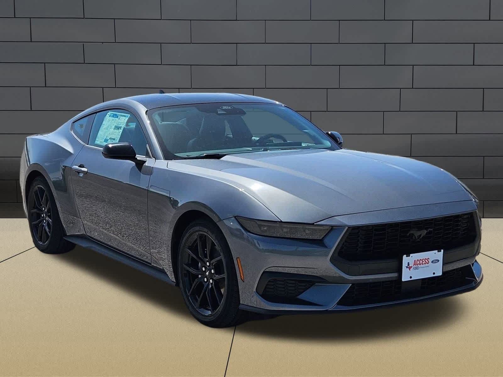 2025 Ford Mustang EcoBoost Image 4 of 30