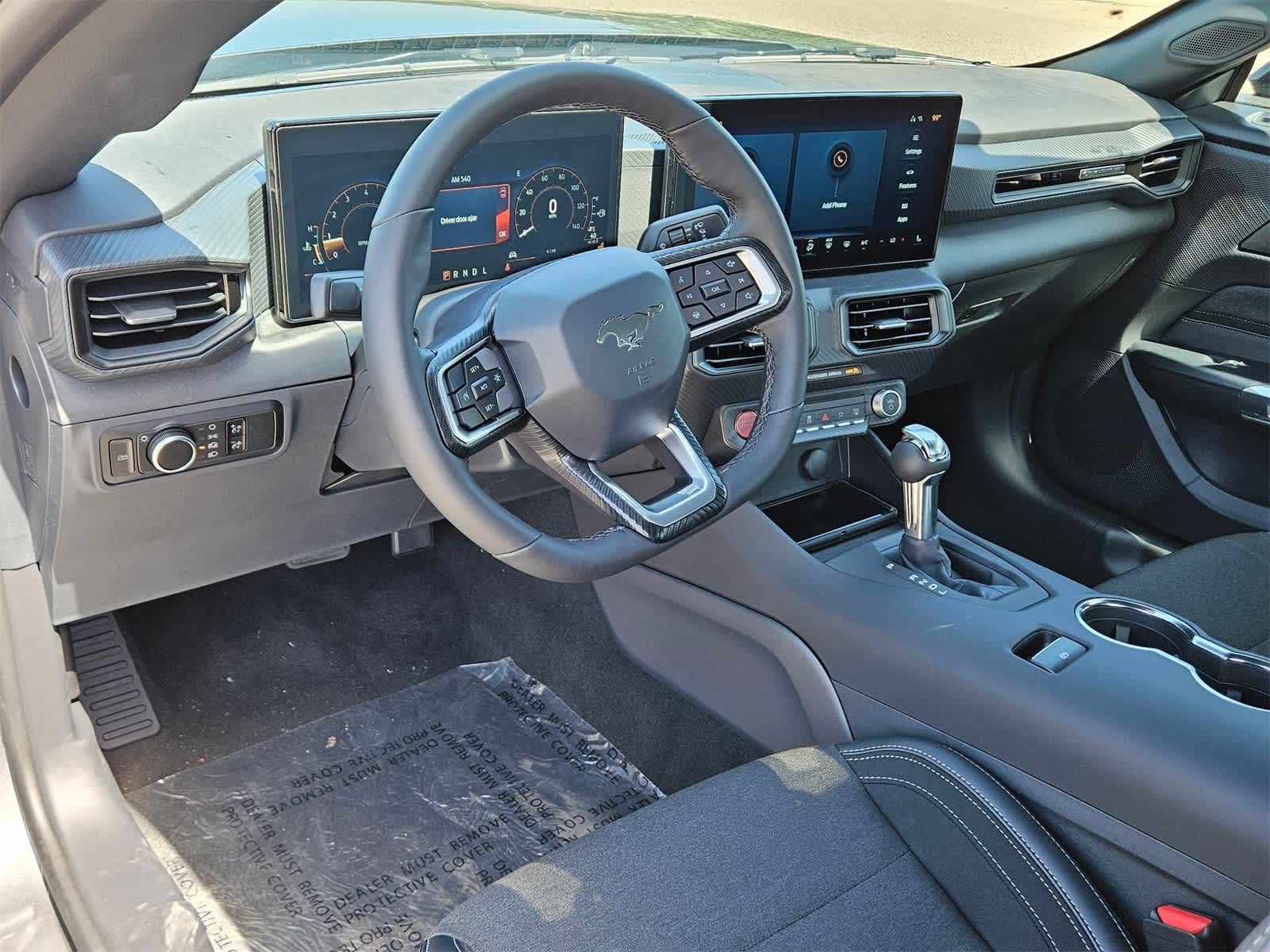 2025 Ford Mustang EcoBoost Image 17 of 30