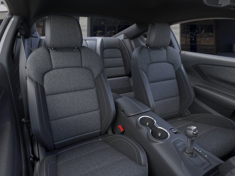 2025 Ford Mustang Image 10 of 22