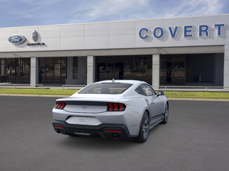 2025 Ford Mustang Image 5 of 22