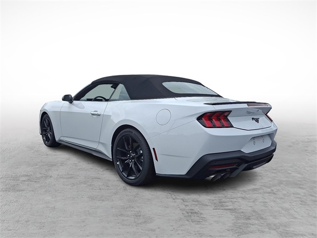 Vehicle image 4 of 9