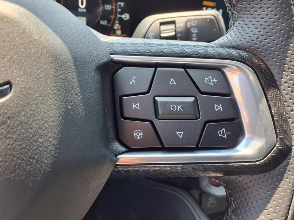 Vehicle image 51 of 58