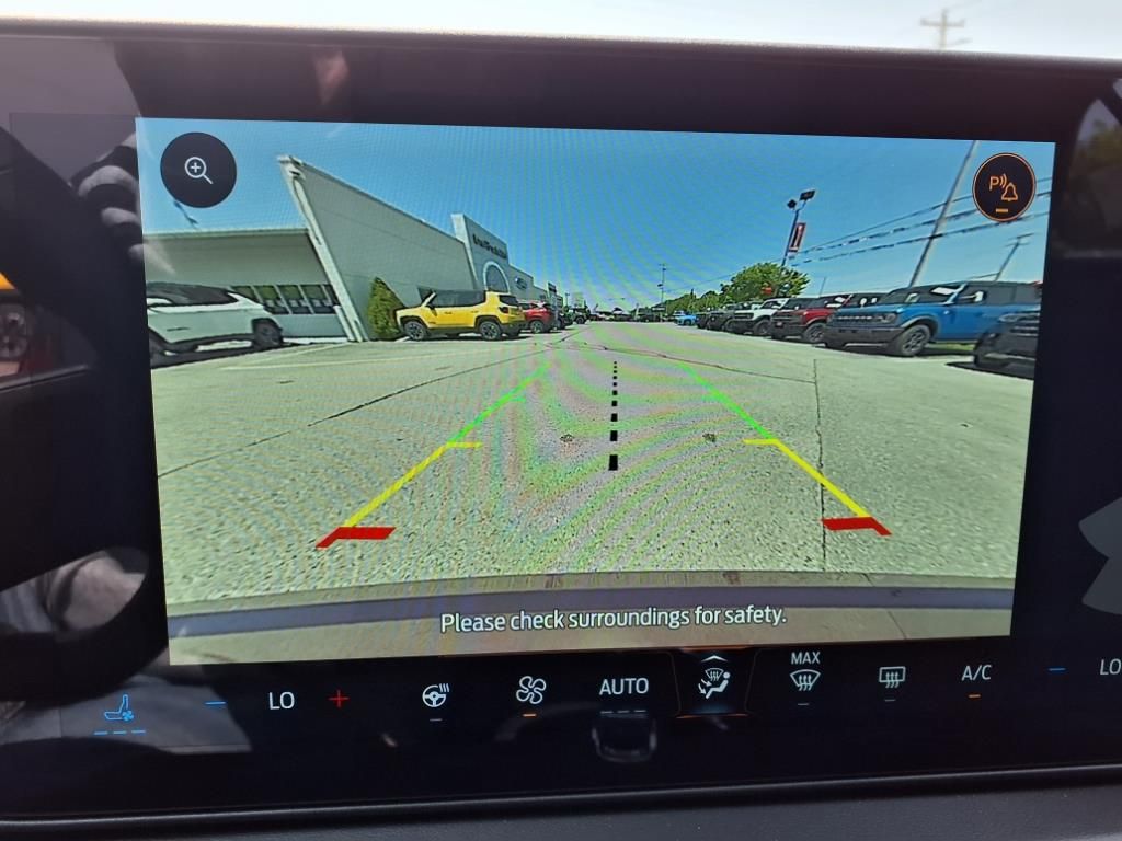 Vehicle image 20 of 58