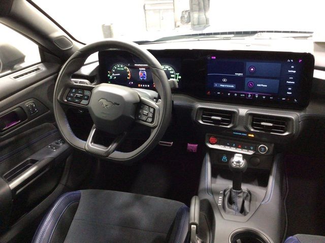 Vehicle image 12 of 39