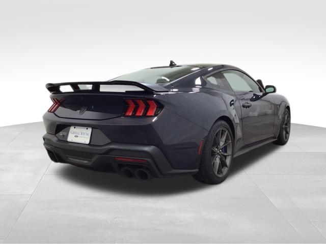 Vehicle image 4 of 39