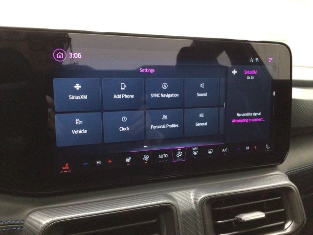 Vehicle image 18 of 39