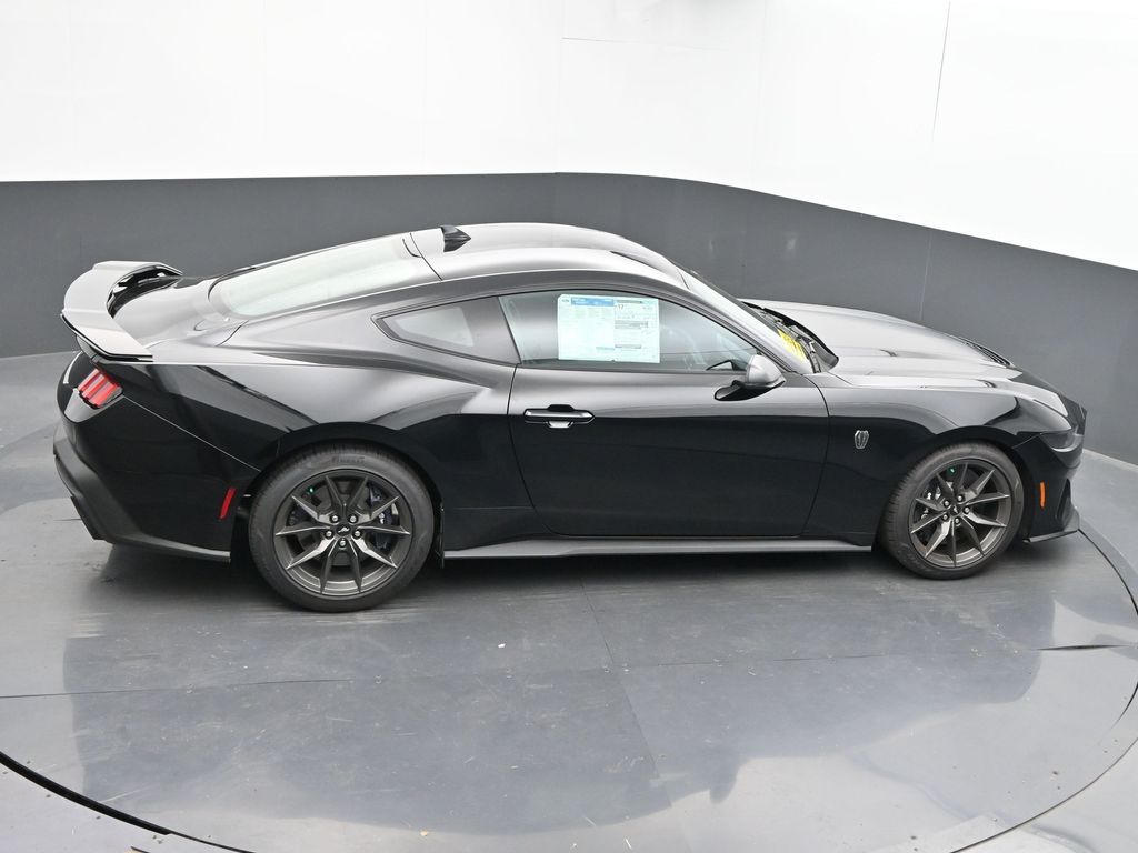 Vehicle image 21 of 63