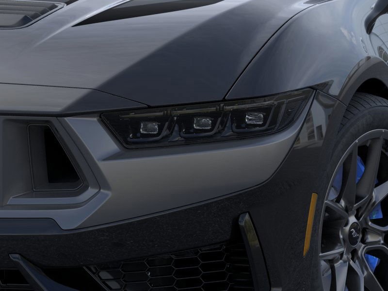 Vehicle image 33 of 46