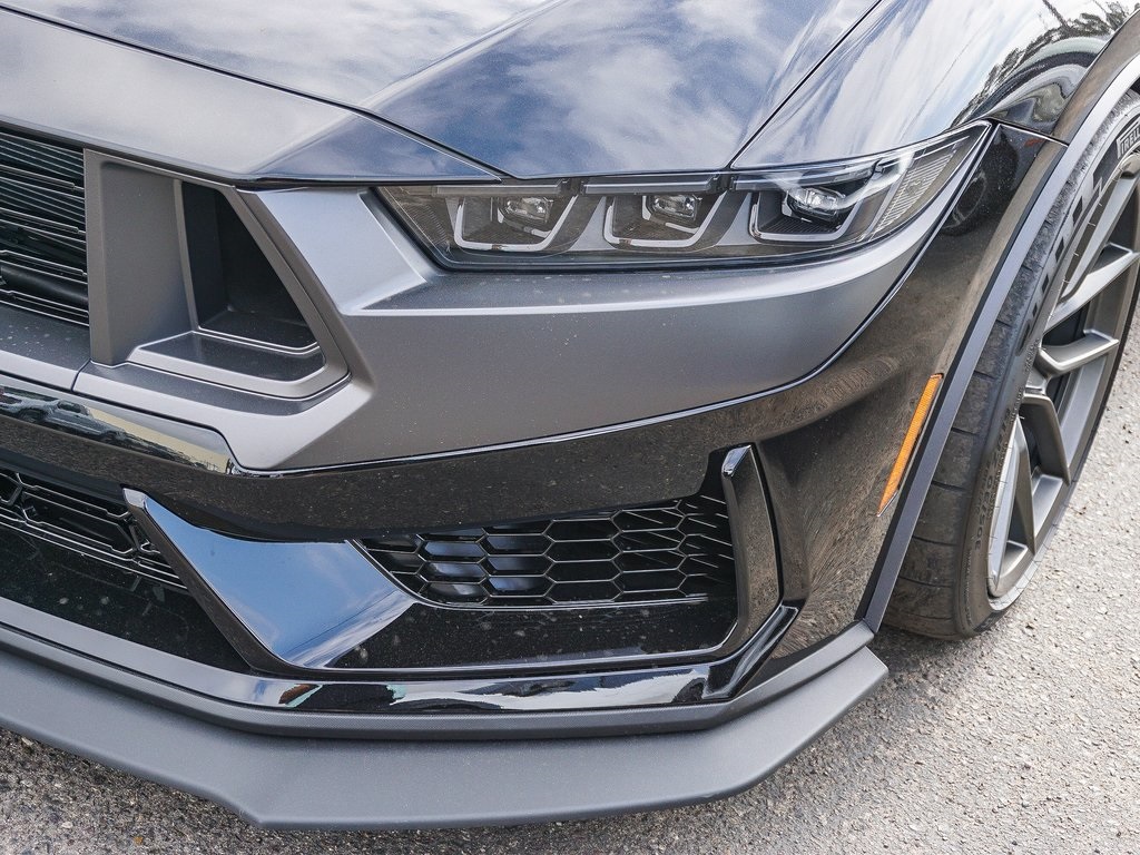 Vehicle image 34 of 46