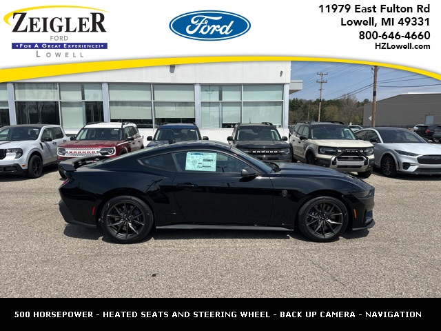 2025 Ford Mustang Dark Horse Image 4 of 37