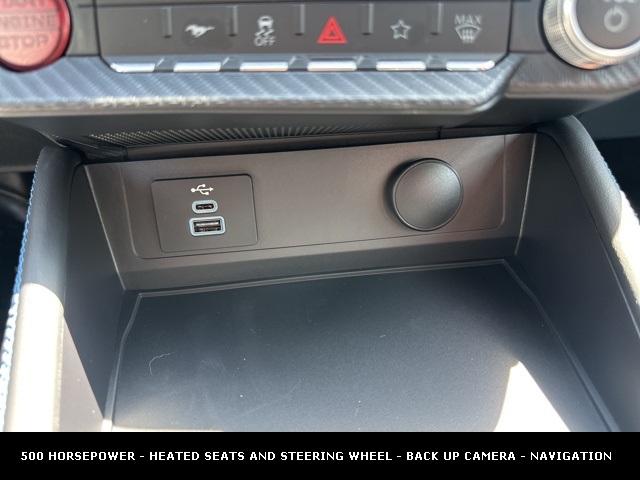 2025 Ford Mustang Dark Horse Image 29 of 37