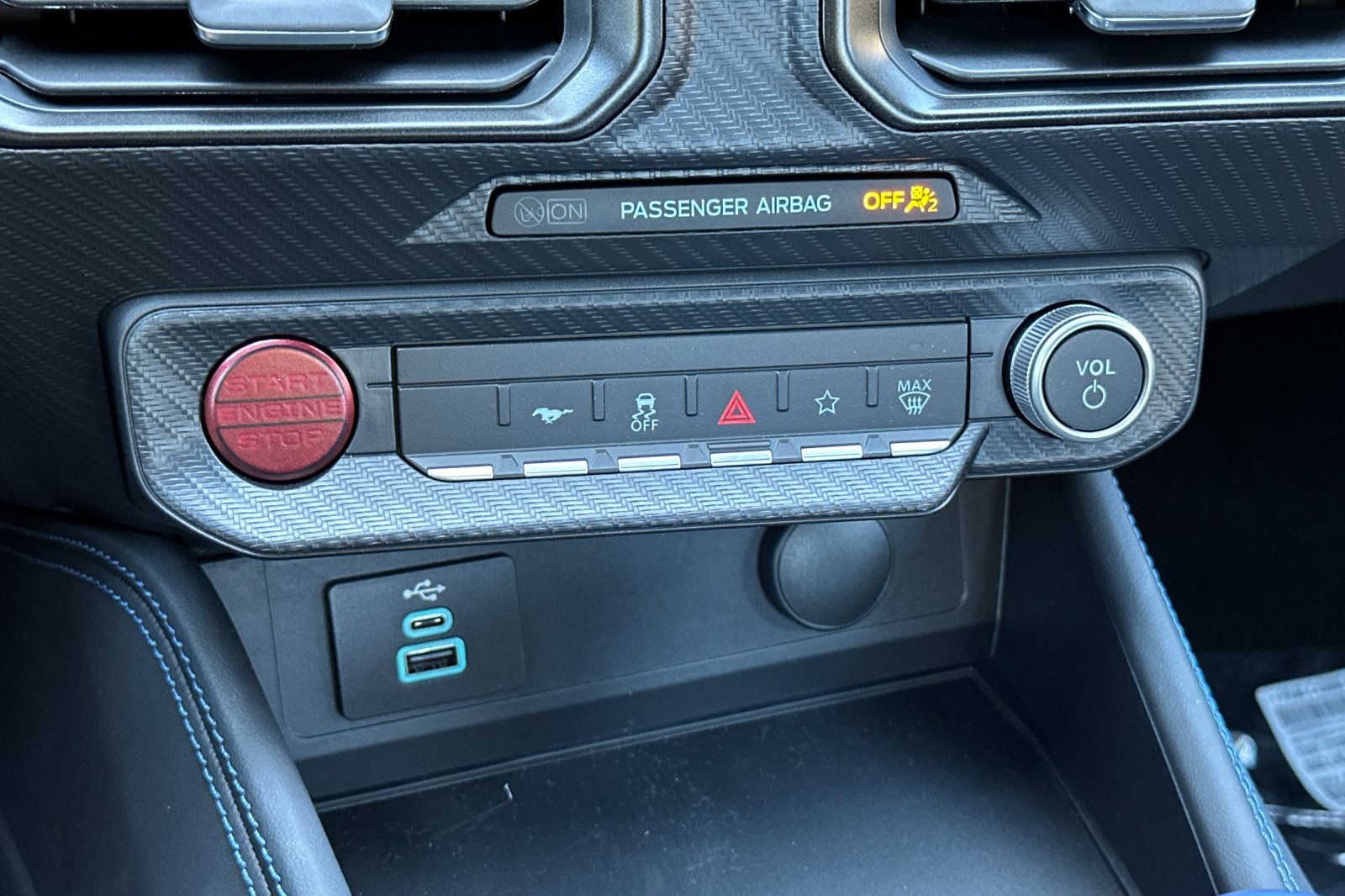 Vehicle image 19 of 31