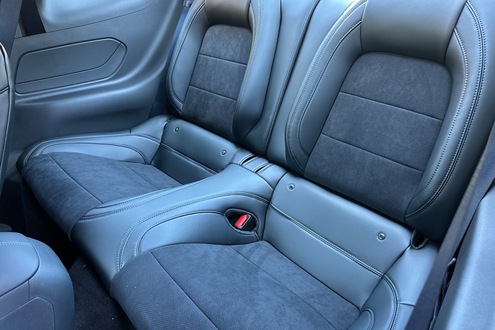 Vehicle image 11 of 31
