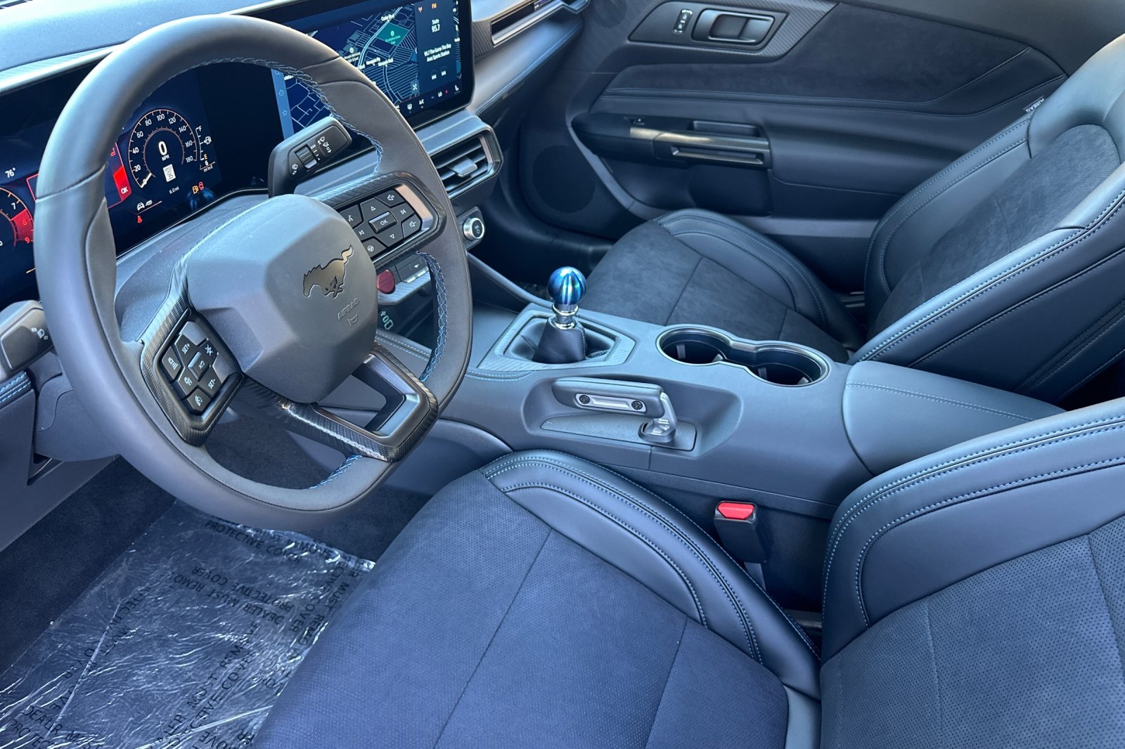 Vehicle image 28 of 31