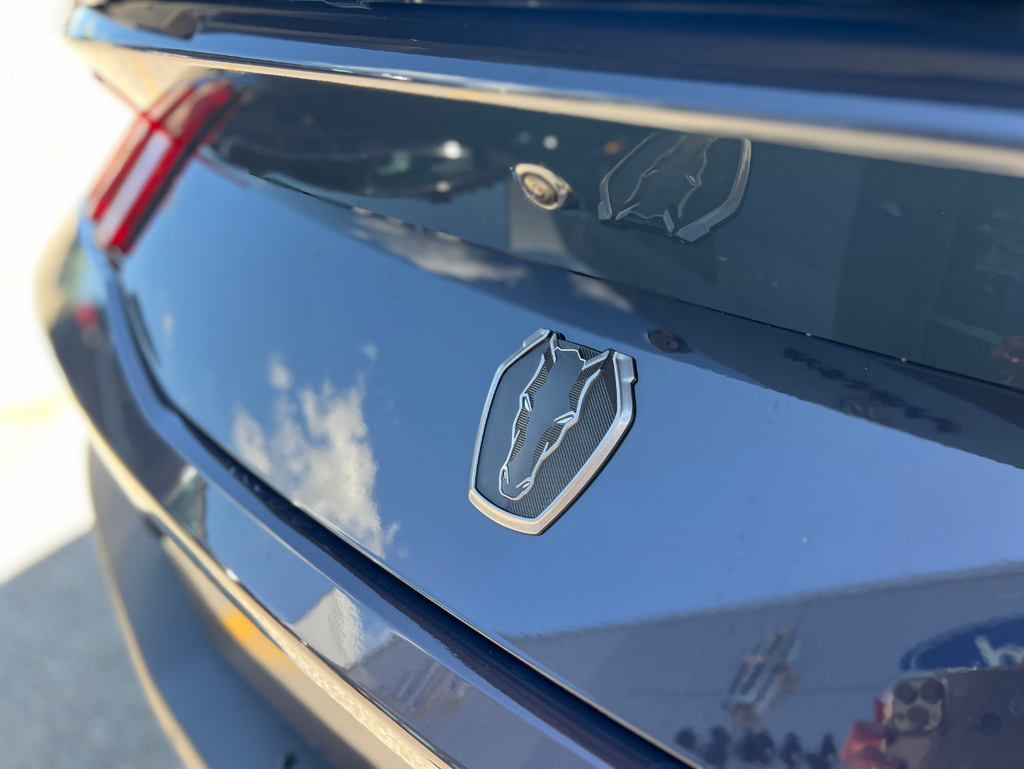 Vehicle image 25 of 26