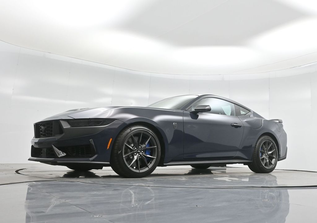 Vehicle image 26 of 51
