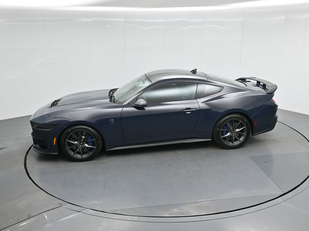 Vehicle image 4 of 51