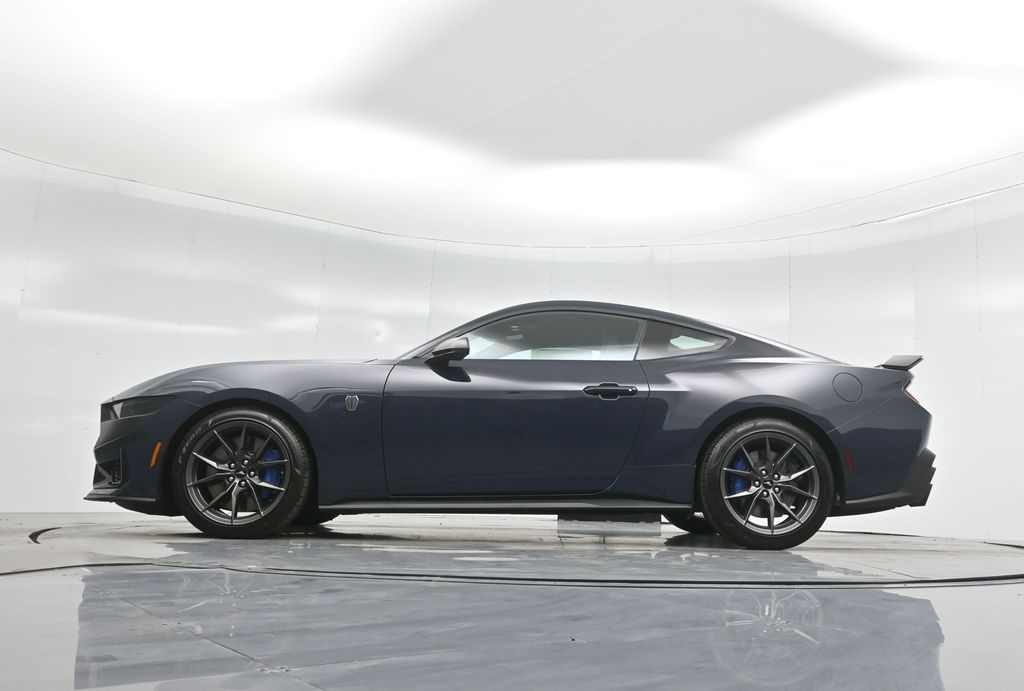 Vehicle image 22 of 51