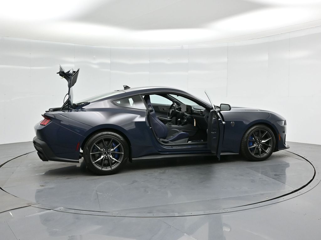 Vehicle image 24 of 51
