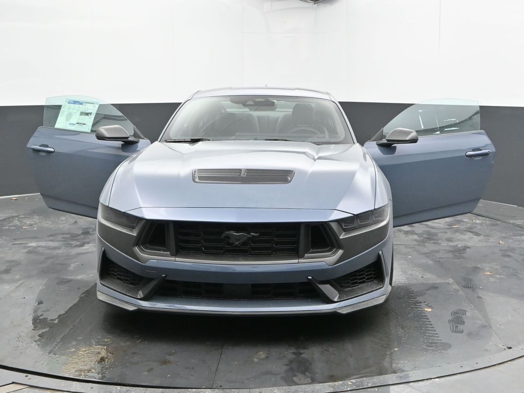Vehicle image 9 of 71