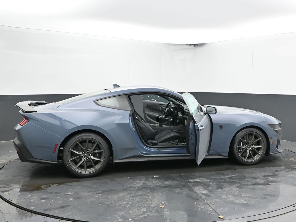 Vehicle image 23 of 71