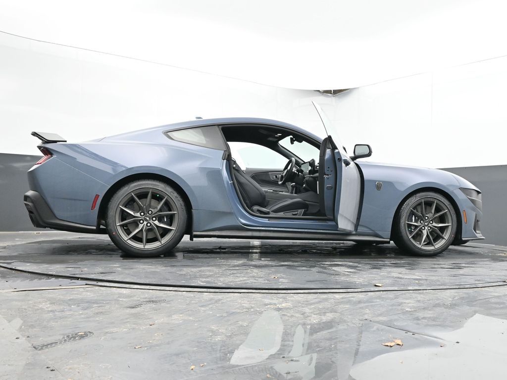 Vehicle image 20 of 71