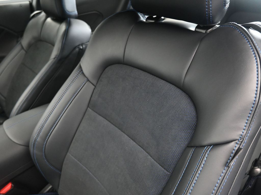 Vehicle image 55 of 71