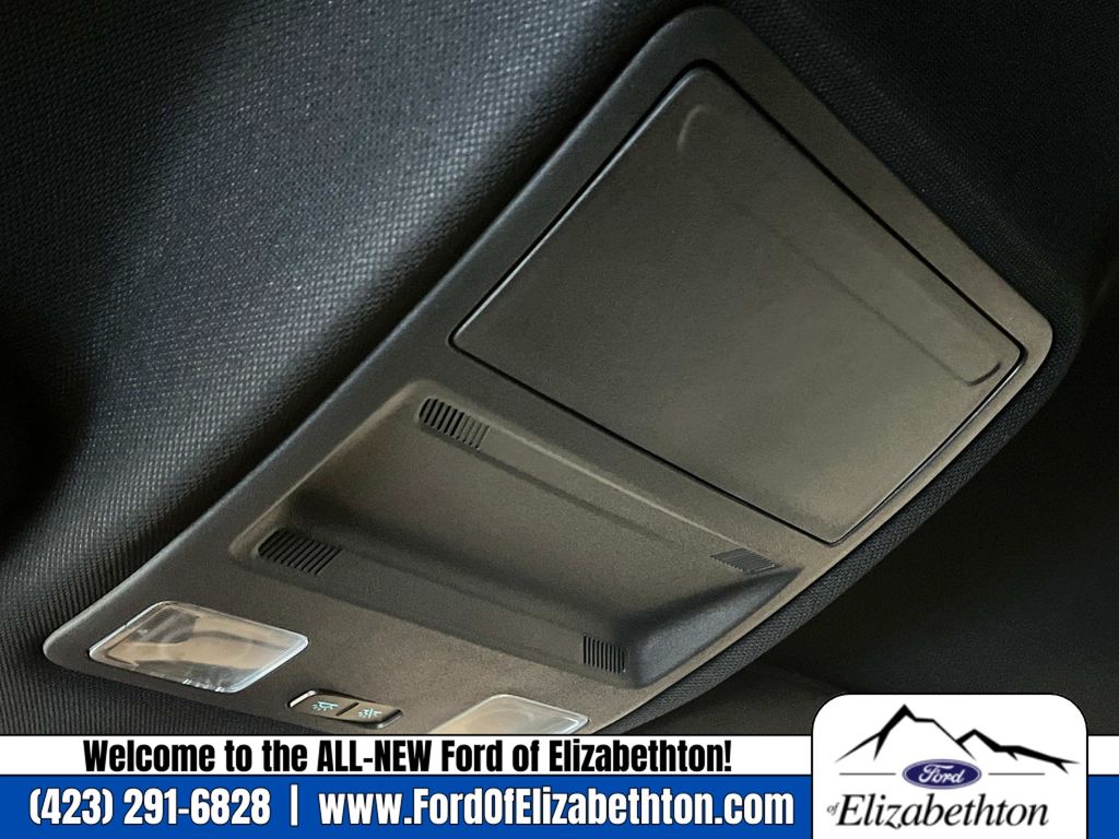 2025 Ford Mustang Dark Horse Image 13 of 26