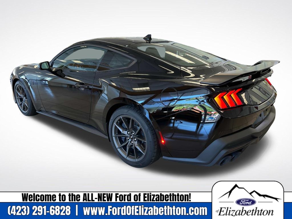 2025 Ford Mustang Dark Horse Image 6 of 26