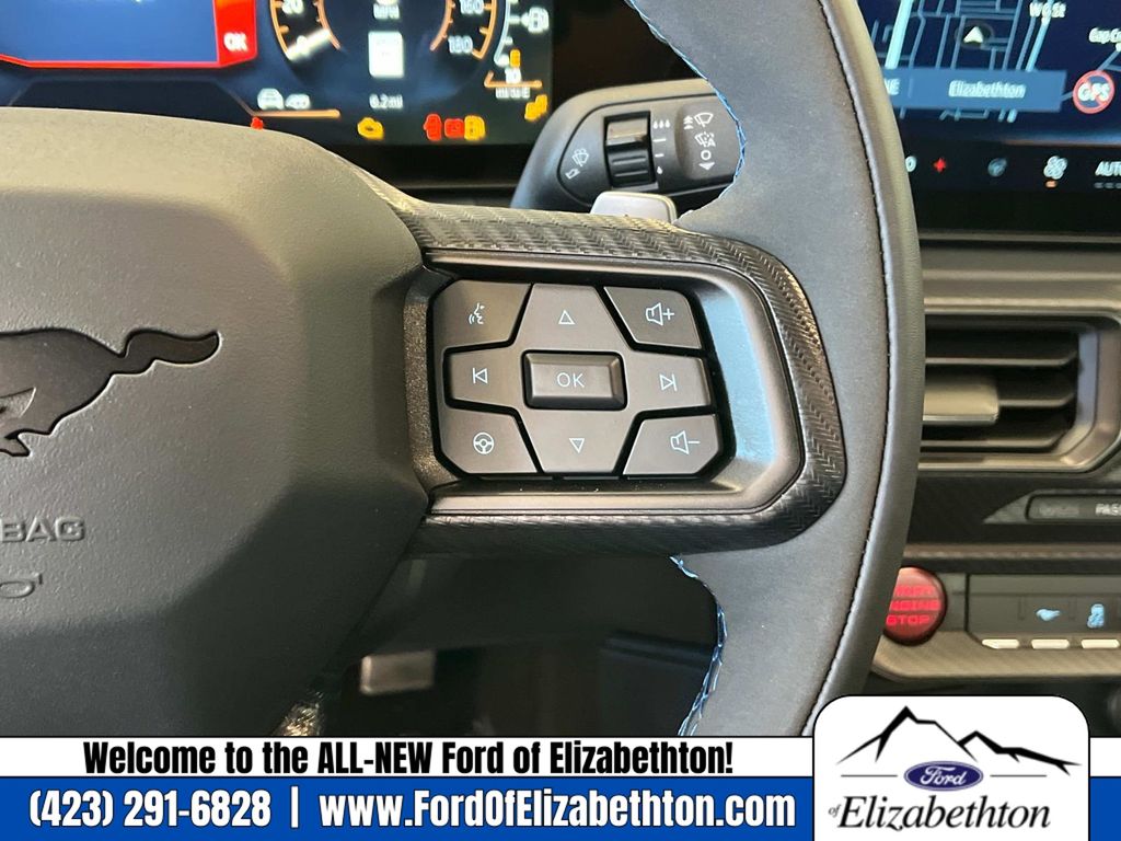 2025 Ford Mustang Dark Horse Image 20 of 26