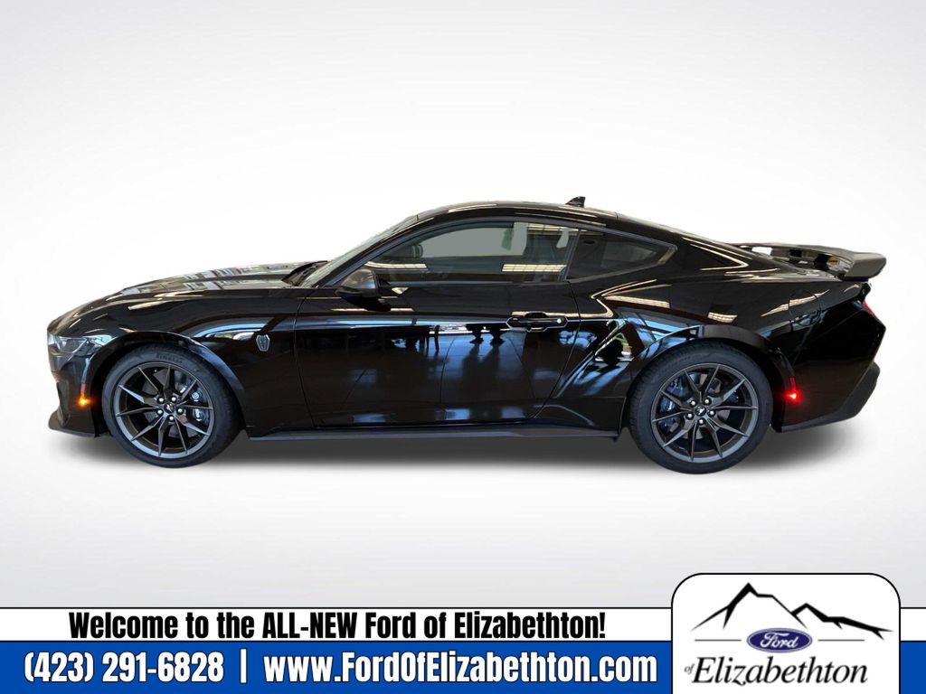 2025 Ford Mustang Dark Horse Image 7 of 26