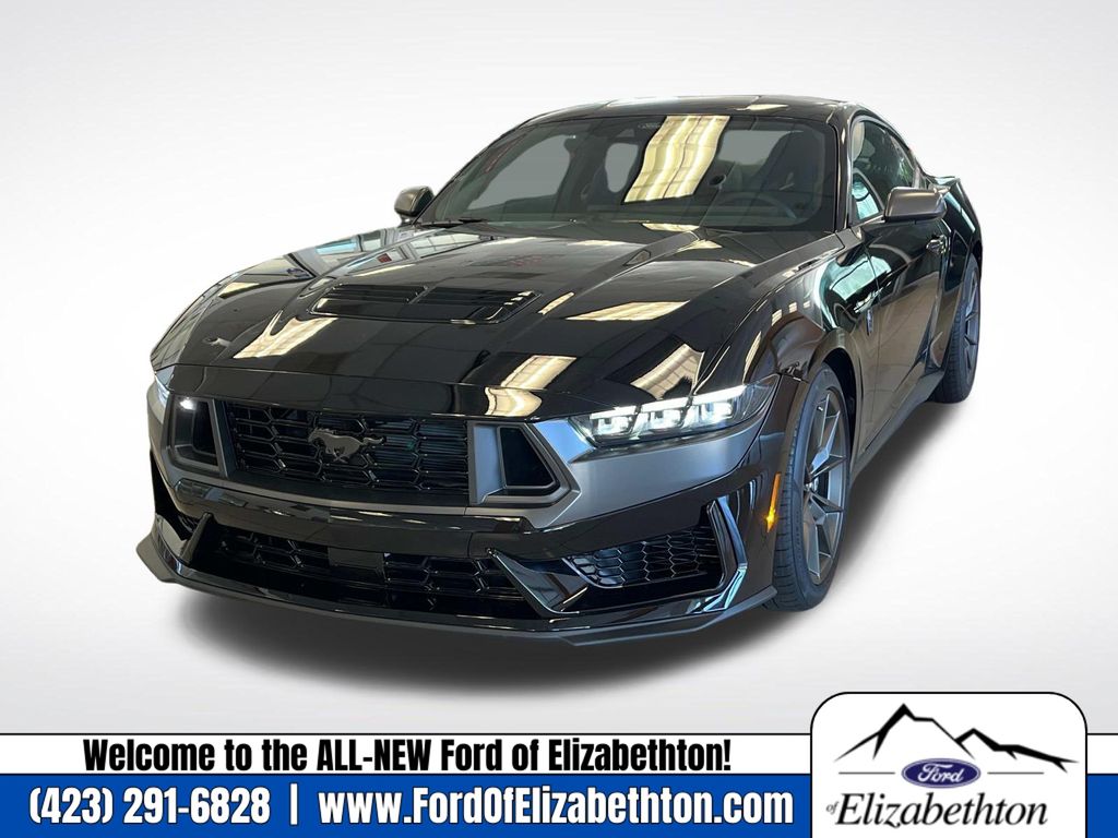 2025 Ford Mustang Dark Horse Image 1 of 26