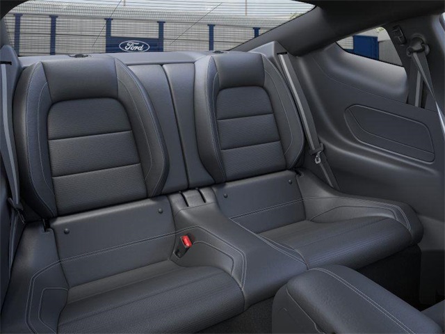 Vehicle image 11 of 22