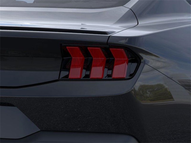 Vehicle image 21 of 22