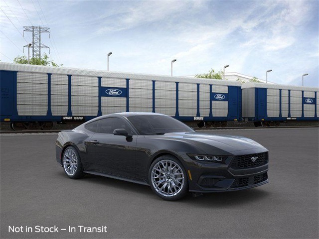 Vehicle image 4 of 22