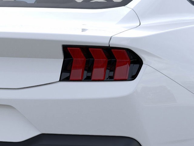 2025 Ford Mustang EcoBoost Image 19 of 22
