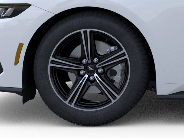 2025 Ford Mustang EcoBoost Image 9 of 22