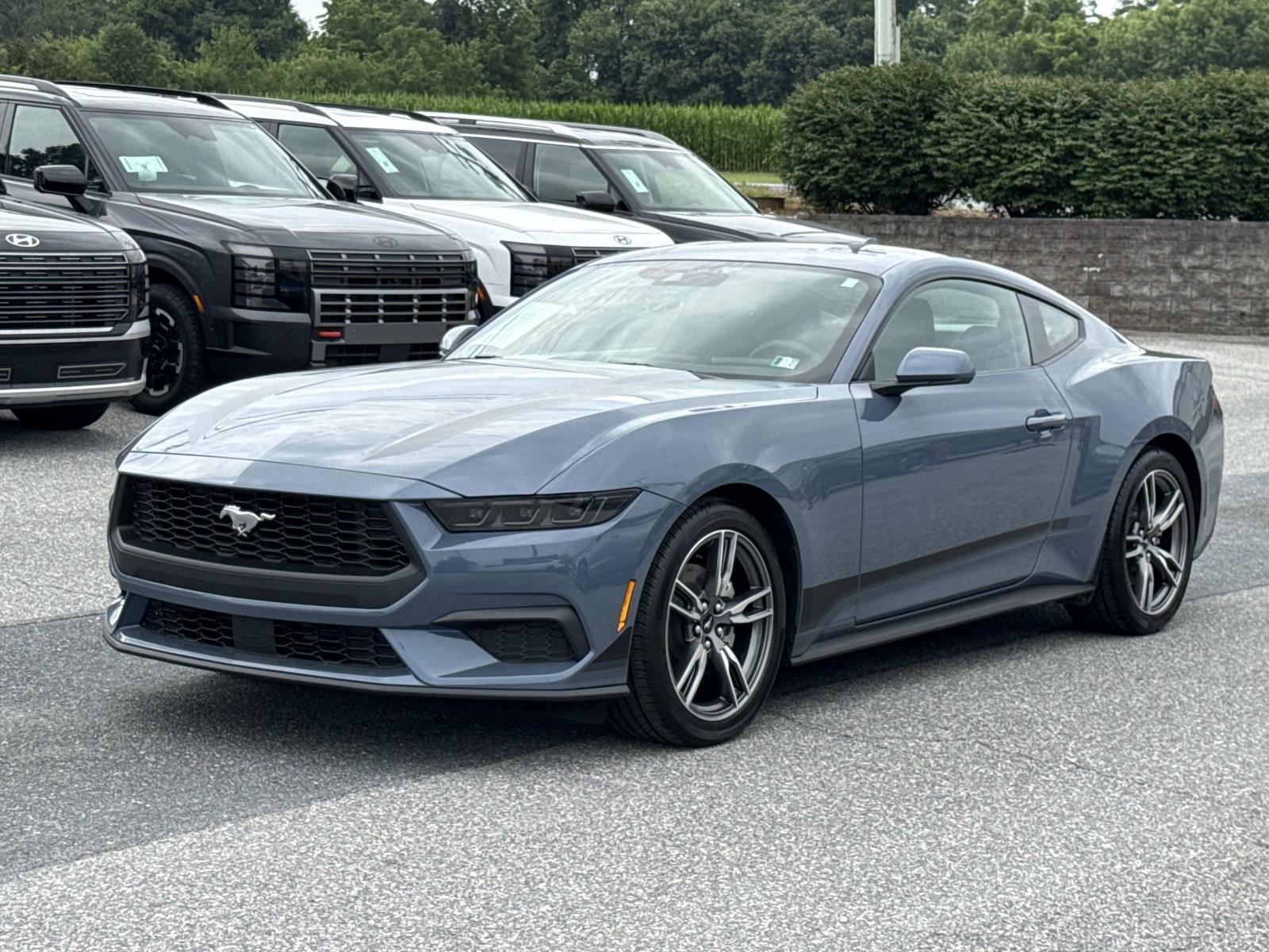 2025 Ford Mustang EcoBoost Image 1 of 31