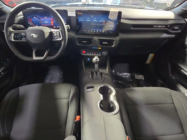 Vehicle image 16 of 32